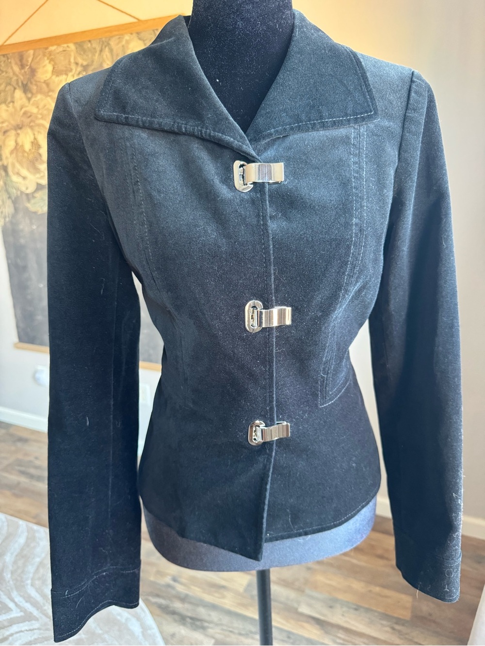 Jones New York Black Fitted Toggle Blazer